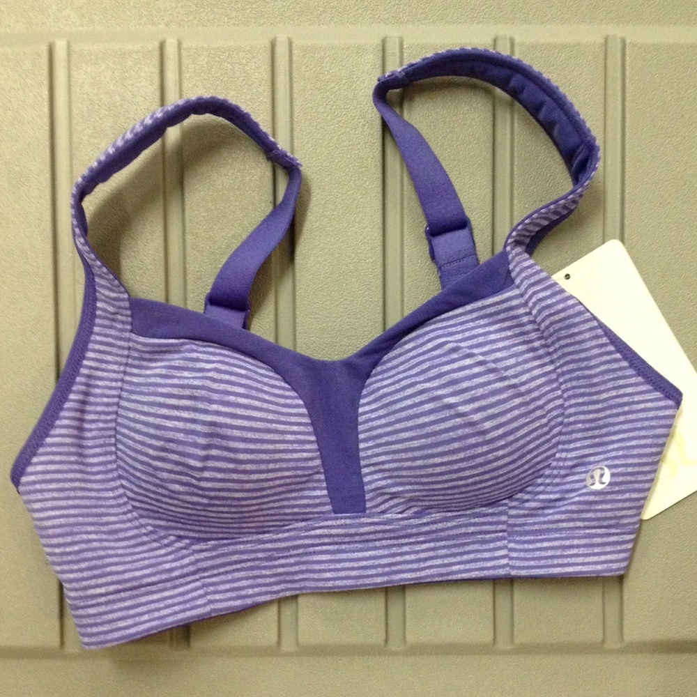 Lululemon Ta Ta Tamer Sports Bra
